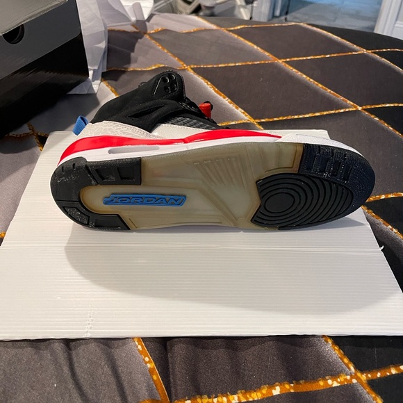 Jordan Men Michael Jordan Nike only wore 1 time so fabulous - Picture 3 of 11